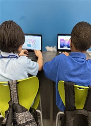 Information Technology Picture (2)